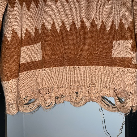 Aztec fringe sweater - Picture 5 of 6